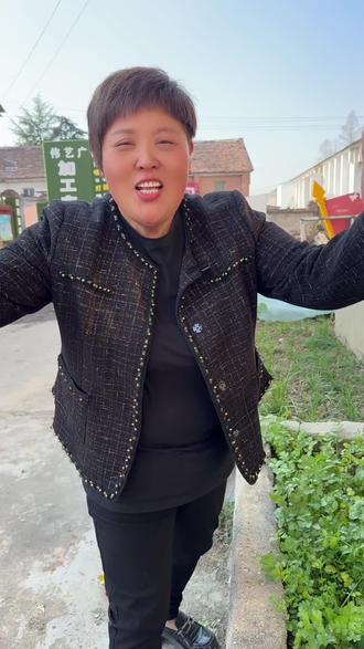 家人们,种香菜的小技巧来了。