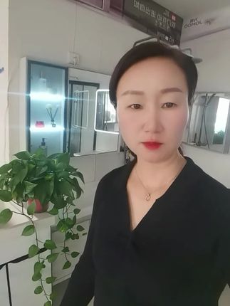 生活从未变得轻松,只是你在渐渐变强#创业正能量 #70后老阿姨 #上热门🔥