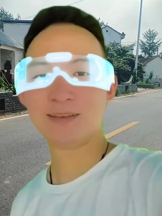 #抖音绿色平台传递正能量 #寻味街边小吃 #好物推荐🔥 #夏日必备 #防晒霜