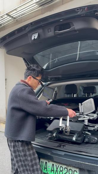 爸妈出行更轻松!智能电动轮椅,一键躺下自在随行 老年人出门不方便?这款轮椅让出行更轻松!#好物推荐🔥 #关爱老人 #电动轮椅 #照顾老人 #老年人代步