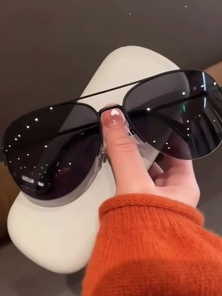 飞行员墨镜男女同款蛤蟆镜大脸开车驾驶防紫外线个性半框遮阳镜#时尚眼镜 #高颜值眼镜 #时尚太阳镜 #墨镜一戴谁也不爱 #总有一款适合你