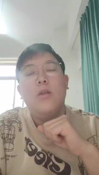 逛展挖到宝!这两款工具毕设求职都能用
re:invent成都站展会直击,1 分钟种草两款黑科技工具,文献解读、代码生成一键搞定,选大模型的实用技巧也给你整理好啦~#AWSreInvent 成都站#大学生 AI 工具推荐#Nova 大模型使用技巧#Kiro 编程神器