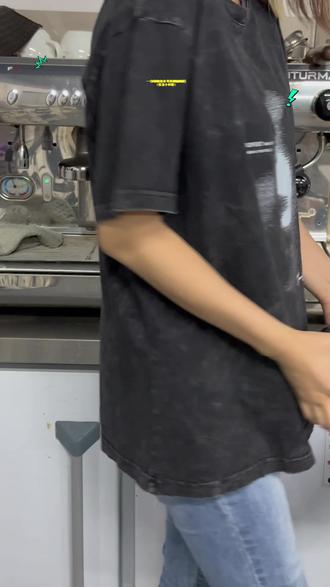 你们平时都是怎么处理咖啡渣的?直接扔掉吗?1分钟来教会你们如何处理咖啡渣,一天一个小妙招。
#咖啡#咖啡渣妙用 #咖啡渣的用处 #搞笑#精神状态belike