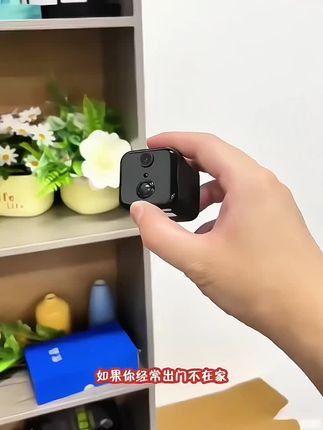 #监控拍下的一幕 #摄像头家用监控器2025新款续航远程监控摄像头高清夜视摄像头#智能监控#看家护院#人形追踪,