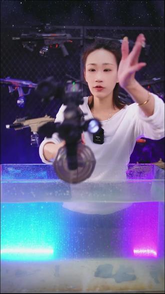 火舞MK6爆闪联动儿童互动打水仗玩具电动连发大容量呲水枪男孩#滋水枪 #儿童水枪 #玩具水枪 #六一玩具 #玩具水枪