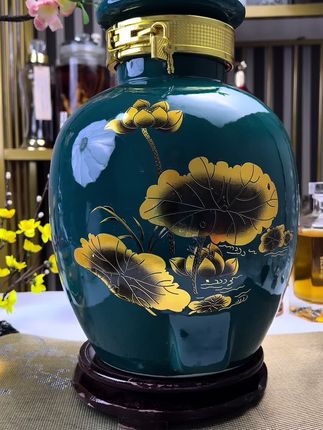 景德镇陶瓷泡酒坛,大容量,带锁#酒坛#泡酒瓶#景德镇陶瓷