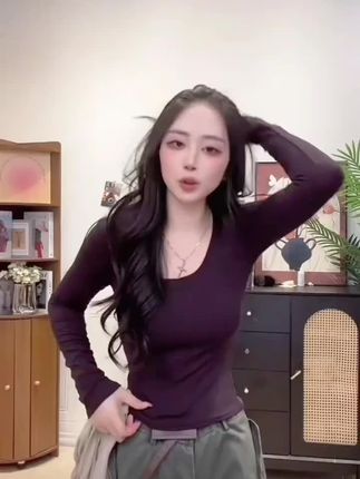 #2025新款秋季U领长袖打底衫纯欲辣妹收腰百搭纯色上衣女