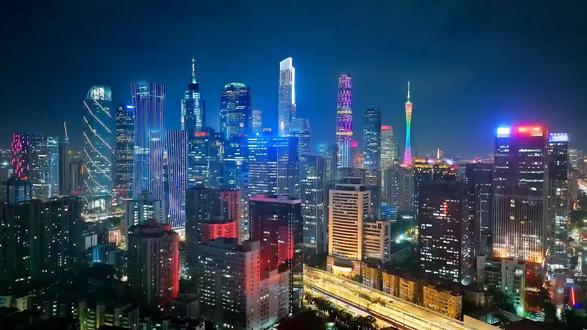谷歌2026最新AI设计工具Stitch,完全免费!打字/语音/草图直接生成高保真UI,一键导出HTML/CSS,设计小白也能3分钟搞定全套界面。
