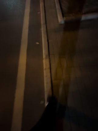 法硕背了六个多小时,30多页,学不下去了去做行测,15个言语理解10分钟错一个,结果空下来喝咖啡的时候居然在想谈个恋爱多好,自己都被自己气笑了,你告诉我为什么。 #法硕#考公#法考#腿长一米八 #一个人的路