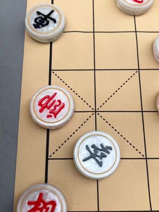 你见过这种摔不坏也不怕水苗银水晶象棋吗?#手工艺 #手艺匠人