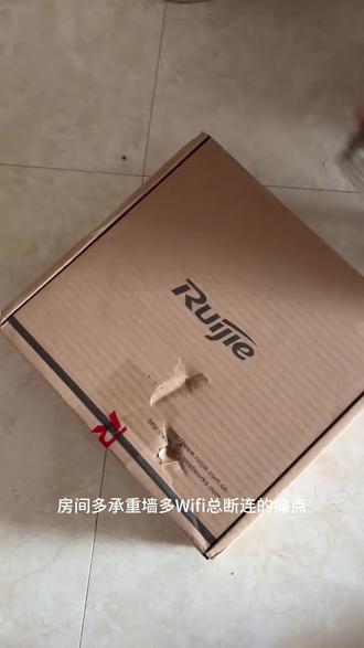 告别 WiFi 死角! AC+AP,穿墙稳定 房间多、承重墙厚 = WiFi 死角?别再忍了!锐捷 162G AP+EG105G-P-L X86 架构 AC 套装,86 型超薄面板无缝融入装修,一根网线搞定供电 + 上网 + IPTV,对比家用路由无缝漫游不掉线,对比 Mesh 有线回程不卡顿,带机 100 台都稳!小白也能手机一键组网,WiFi 难题直接拿捏!# 全屋 WiFi #ACAP 组网 #锐捷网络