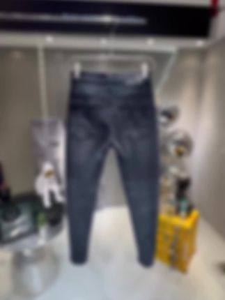 #强烈推荐 #男生穿搭 #上热搜 #潮流不息种草不止 #网红同款牛仔裤男款