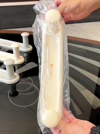 可伸缩衣架收纳架免打孔神器阳台整理挂钩壁挂式墙上勾衣服钩why#可伸缩衣架收纳架#衣架收纳架#免打孔衣架收纳架#非常方便实用 #双11好物节