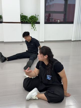 都没有任何舞蹈基础,说来就来,说上就上。大家齐心了,结果不管是什么都是好的。#加油 #开心就是幸福