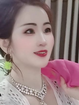 生活是一种态度💋 微笑是最美的语言愿大家都笑口常开,幸福每一天