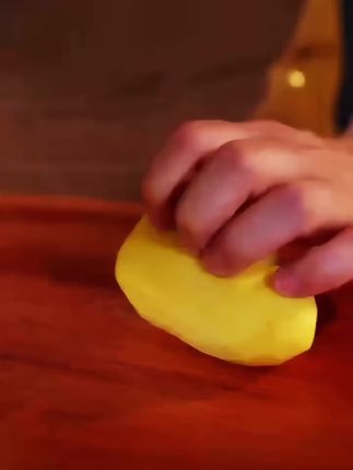 惠妈电动多功能磨刀器 #创作灵感 磨刀不求人适合各种刀具钝刀焕然一新#厨房好物 #好物推荐🔥 #居家好物