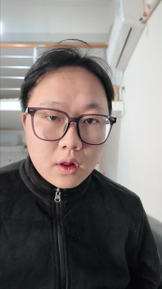 ???你不会花部署的openclaw吧 不儿,其实openclaw部署起来还是挺简单的啊?!我的冤种好朋友花了钱还没有部署好窝趣。所以我觉得得紧急加更一条,希望肖sir的好朋友们赶紧用上小龙虾,然后咱少花点冤枉钱~#openclaw #OpenClaw #AI #Coding