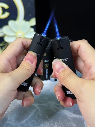 2025新款车标圆柱#创意打火机 #防风打火机#打火机又火了 #工厂一手货#超便宜超划算