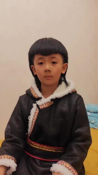 撒西不理-内蒙方言版,看看内蒙美食能不能留下你 #撒西不理 #亲子 #我可爱的宝贝儿子 #搞笑