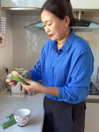 勺子蜂蜜