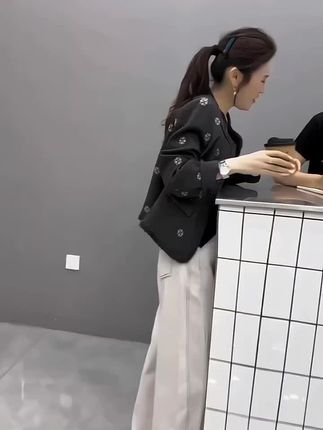 #高级感穿搭 #气质范 #高端大气 #日常穿搭时尚 #完美搭配