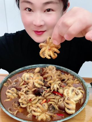香辣小迷你八爪鱼 #美食 #吃货