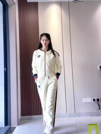 #啄木鸟运动套装 #啄木鸟增高运动鞋 #专柜品质 #正品大牌折上折 专柜发货有运费险售后无忧#新品穿搭
