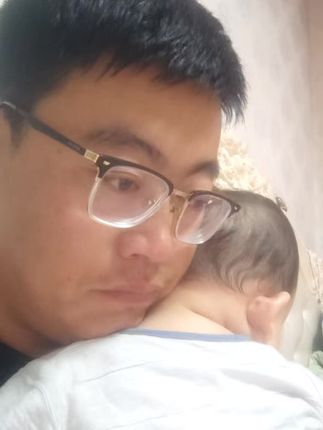 #张家口市妇幼保健院 #医疗事故 爸爸真的希望这是一场梦,梦醒后,我大宝睁着大眼睛在爸爸的怀里依偎。