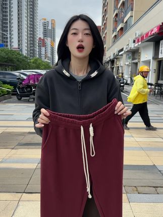 穿上这条毛圈绒裤子就是帅啊 ! 男人很难拒绝秋冬穿这条毛圈棉卫裤!#秋冬穿搭#卫裤