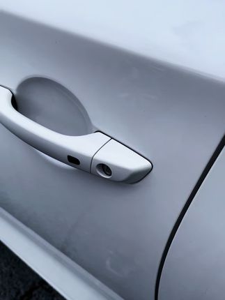 车窗玻璃升降有异响,电动后视镜电尾门有卡顿,可以用这款车窗润滑剂,家里的门窗也可以用#润滑剂#爱车养护 #超便宜超划算