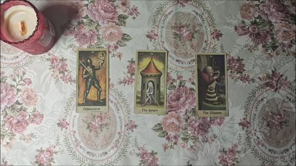 半夜谁跟在你身后 #塔罗牌