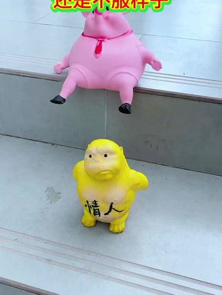 按了一整天666666次,还是一脸不服哈哈,真拿他没办法#权威大猩猩#新奇特玩具