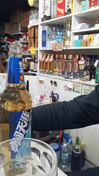 一杯合格德国🇩🇪啤酒倒法#德国 #啤酒 #专业#技术分享