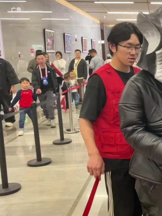 杭州宝爸宝妈注意啦!经典奥特曼早鸟票开抢啦!#经典奥特曼主题展杭州站 #100艺术馆 #亲子游玩好去处 #浙江春假 #五一去哪儿