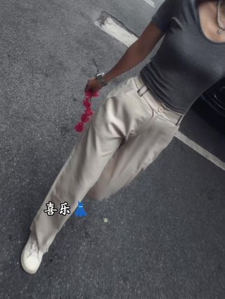 做个果断的女人,该 坏时坏,该善时善,面子是个什么 东西,笑脸陪多了,惯出来的毛病... #气质穿搭 #时尚穿搭 #显瘦穿搭 #面料柔软舒适 #更适合小个子的不露腿穿搭 @抖音Dou+上热门