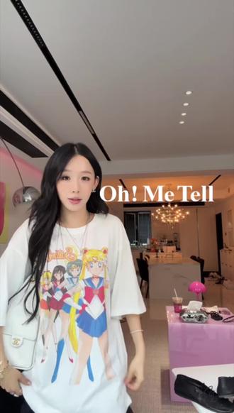 Oh! Me Tell【美少女】复古二次元印花oversize宽松舒适圆领短袖T恤#水蜜桃味的🍑 #ohmetell#百搭单品 #夏季穿搭 #品质女装