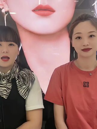 #纪梵希G细管 我的天,拿在手里的感觉,简直高兴到起飞。不愧是『赵姐』同款