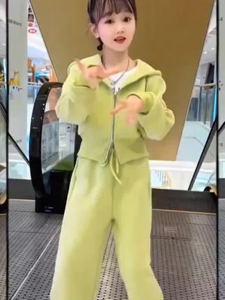 女童套装春装2025新款儿童洋气连帽时髦小女孩卫裤休闲运动两件套#面料柔软舒适