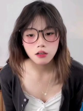 温柔风黄色针织开衫女秋单排扣修身显瘦上衣#秋季针织外套 #秋季外套