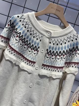 #女装 #实体店 #年如日的努力工作 毛针织衫宽松常规厚款春秋冬季女针织开衫时尚款