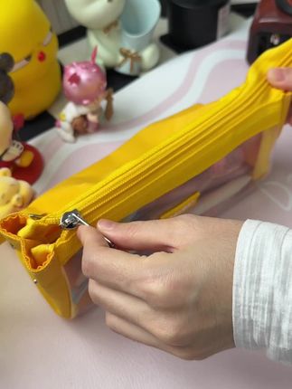 【正品无忧】NEVER可折叠笔袋 大容量半透明 可视收纳 开学文具推荐#品质保证 #容纳量大 #可视笔袋 #轻松折叠 #文具整理