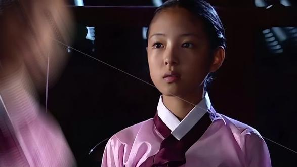 被“小今英”绑架了20 年,李世荣到底是怎么熬成韩剧一姐的? #李世荣 #韩剧 #韩娱 #童星 #娱乐圈