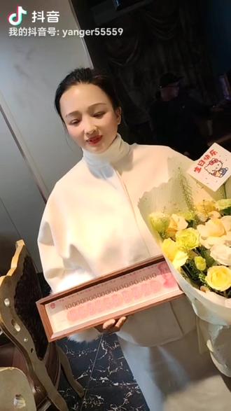 仪式感不能少 ,生日快乐🎂🎉