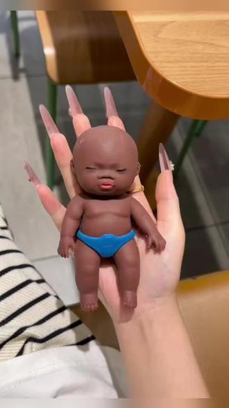 给小侄女买的娜塔莎 这也太好玩了吧!!#娜塔莎 #小黑娃 #捏捏乐 #解压玩具 #好物推荐🔥