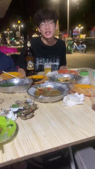 我那重情重义的兄弟 怎么到你那就成了无理取闹的恋人.