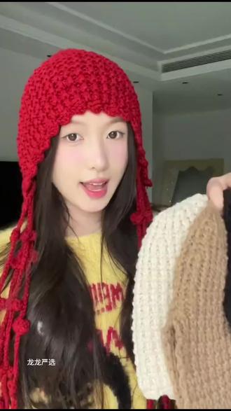 川西旅游红色镂空针织包头帽子女秋冬显脸小流苏毛线帽套头冷帽#好看#好看帽子推荐#帽子