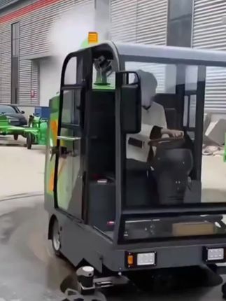 电动道路车扫地车工厂道路小区环卫车间除尘清洗机新款五金工具#多功能扫地车