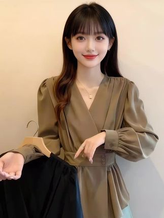 #高级感穿搭 #显瘦穿搭 #大码女装#流光机能风穿搭太有生命力了 #早秋贵气感穿搭 @我要上热门 @上热门🔥🔥🔥