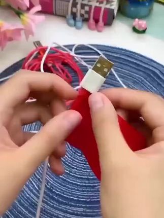有了这个小天使数据线保护套,以后再也不怕数据线容易断裂花冤枉钱了!! #手机周边 #数据线保护套 #开学必备@DOU+小助手