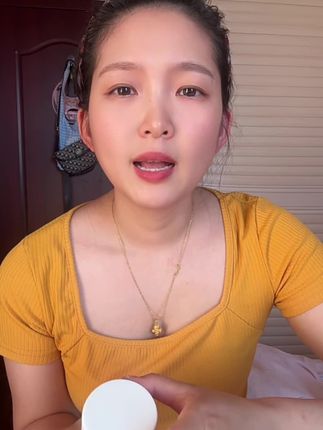 脚后跟干裂手脚粗糙,都可以来试试它#脚后跟粗糙怎么变嫩 #脚后跟干裂起硬皮 #手脚粗糙 #足部护理